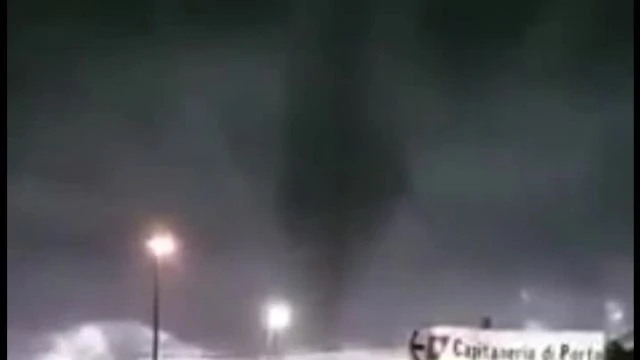 Sicilia, i tornado visti da vicino: i video più impressionanti!!!